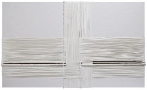 Tensione su fondo bianco #10
